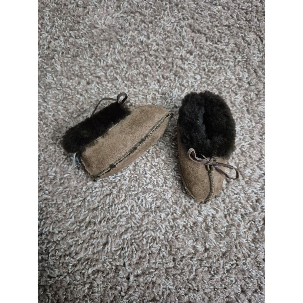 Wool infant boot/slippers size 0 euc